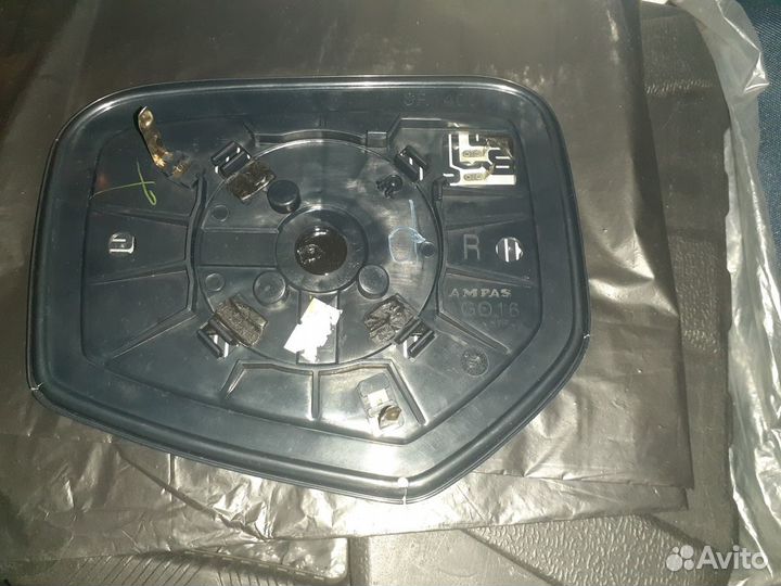 Mitsubishi Pajero Sport 2 5-16г Зеркальный Элемент