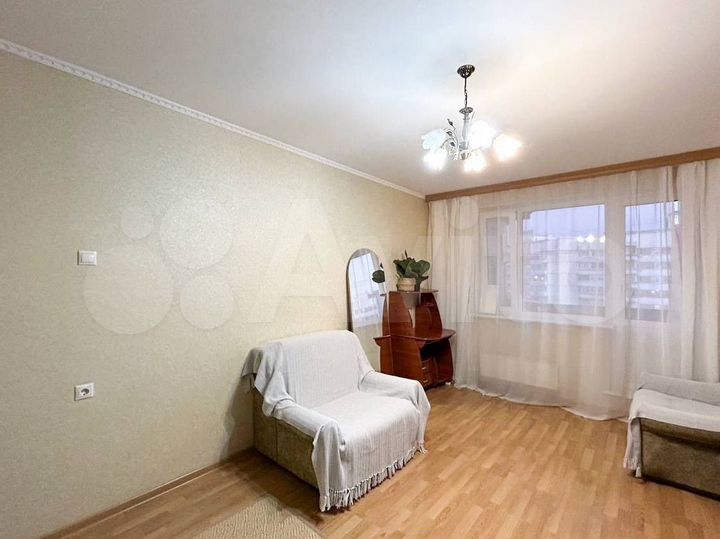 2-к. квартира, 58 м², 15/17 эт.