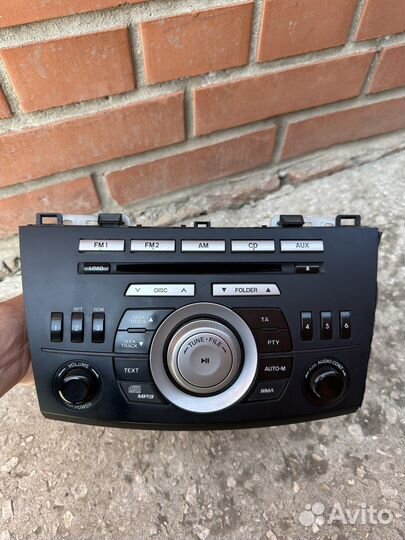 Штатная магнитола Mazda 3 BL
