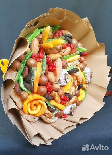 Букет из сухофруктов