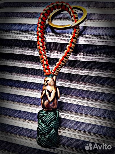 Брелок для ключей/темляк для ножа