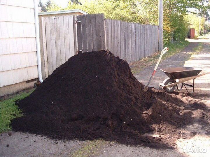 Земля плодородная для огорода. Торфогрунт. Грунт