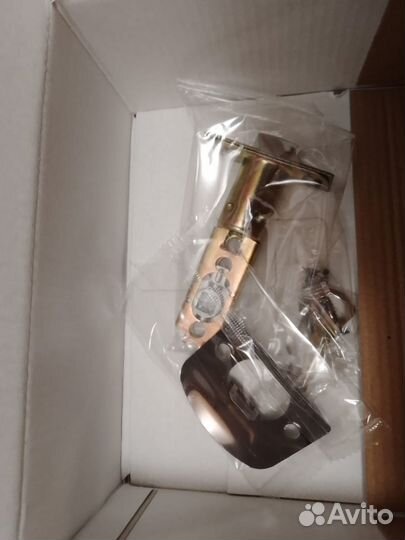 Дверные ручки межкомнатные с замком