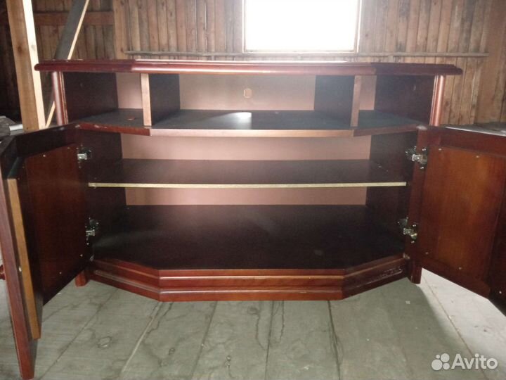 Тумба под тв дерево массив