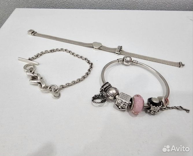 Украшение шарм