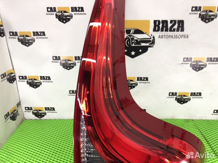 Фонарь задний правый R Volvo XC60