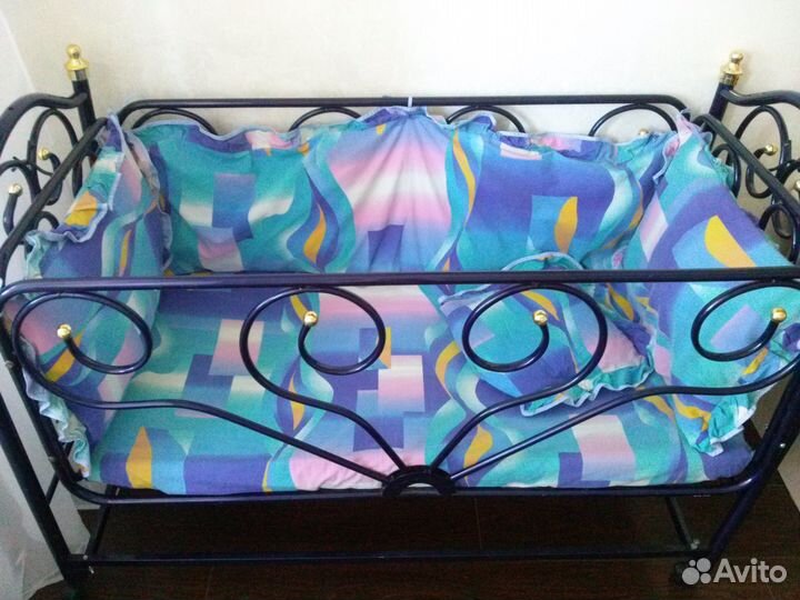 Манеж с люлькой и комплектом, матрацом