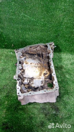 Поддон двигателя Audi A4