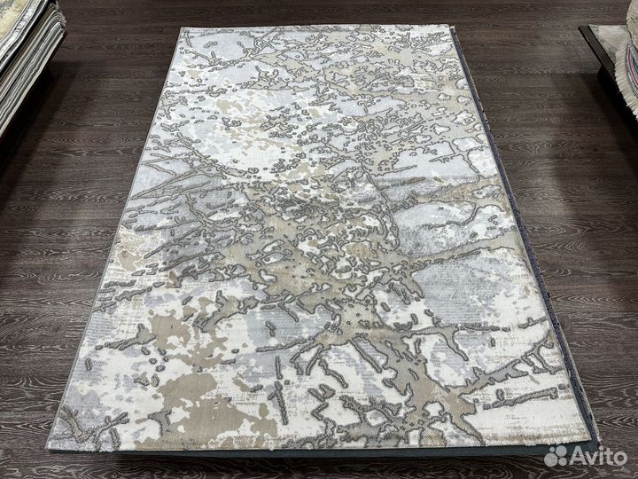 Ковер 1.6х2.3м новый Турция