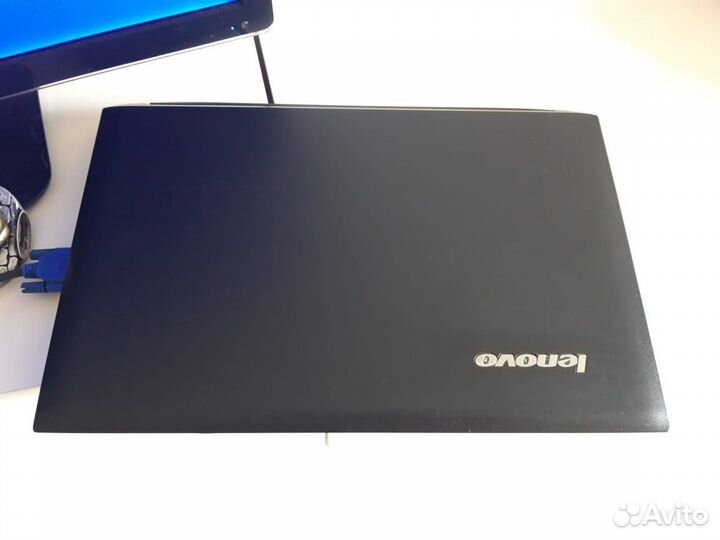 Ноутбук lenovo