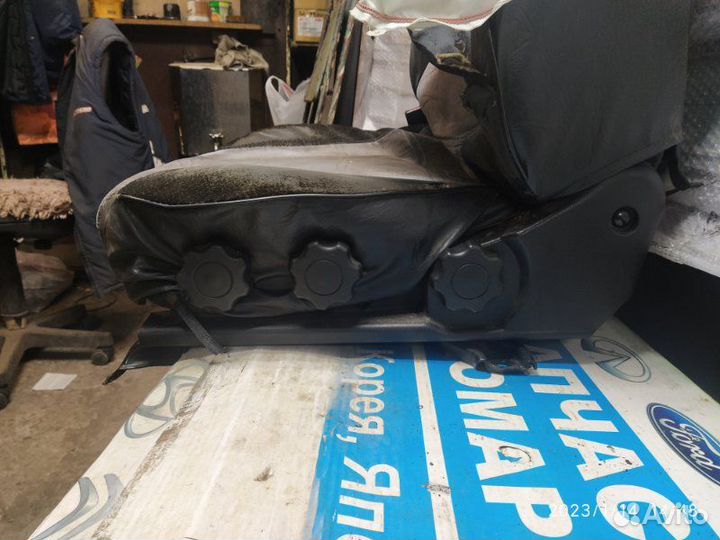 Сидение переднее левое Nissan Primera P12 01-07