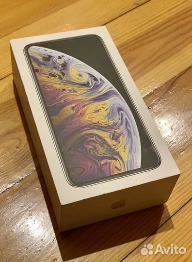 Коробка для iPhone