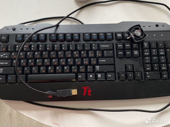 Игровая клавиатура TT esports