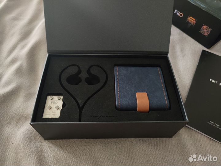 Наушники Fiio FH9