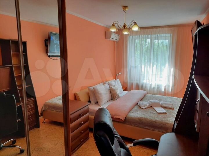 2-к. квартира, 40 м², 4/9 эт.