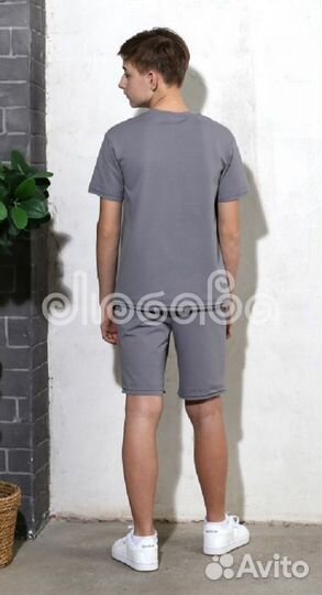 Комплект для мальчика футболка шорты новый