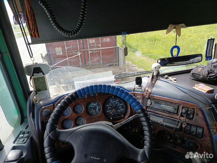 DAF 95XF430 с полуприцепом, 1999