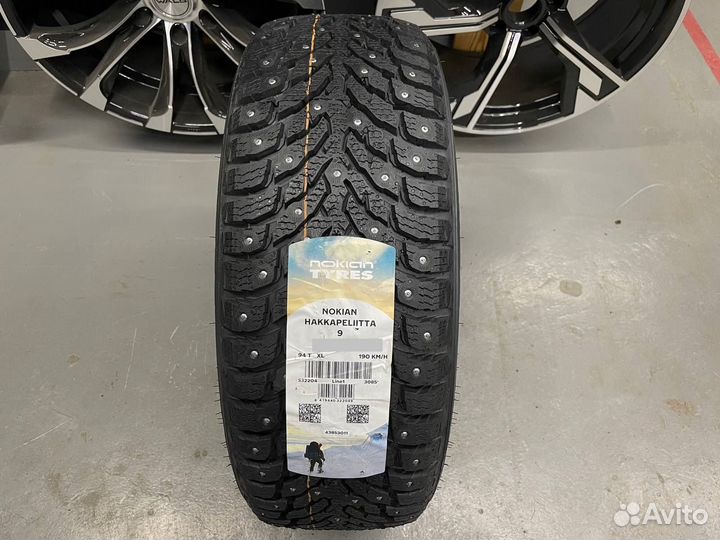 Ikon Tyres Autograph Ice 9 SUV 285/40 R21 109T