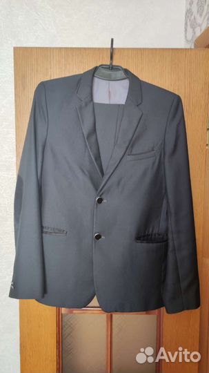 Школьный костюм