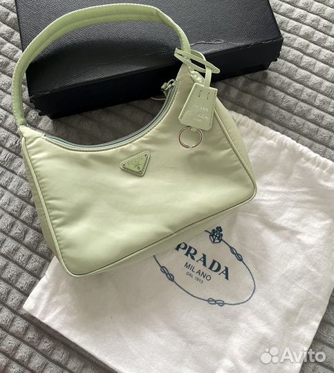 Сумка prada re edition 2000