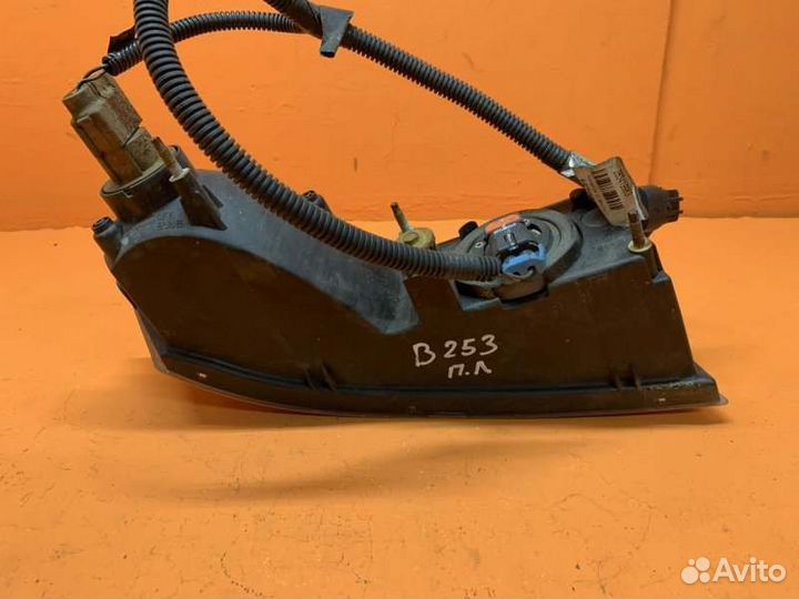 Фара противотуманная птф передняя левая Cadillac