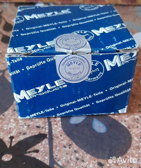 Натяжной ролик, ремень грм 