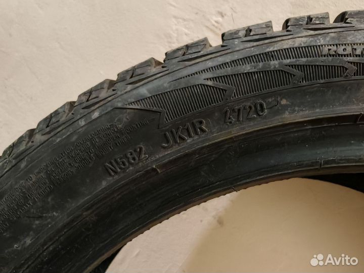 Goodyear UltraGrip Ice 2 225/45 R19 96T