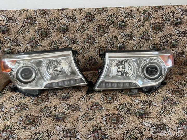 Фары на toyota land cruiser 200 рейсталинг