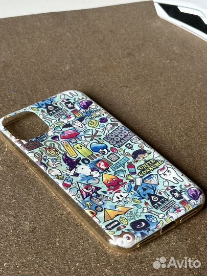 Чехол на iPhone 11