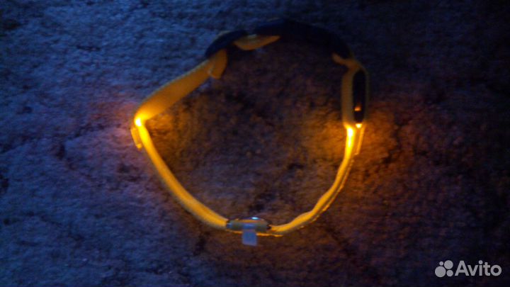 Ошейник светящийся размер М