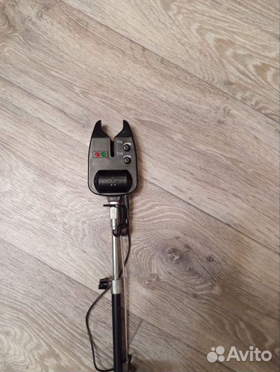 Поставка для сигнализации