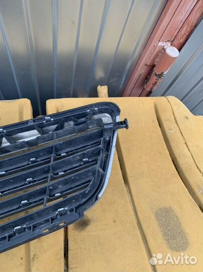 Решетка радиатора Mercedes C w204