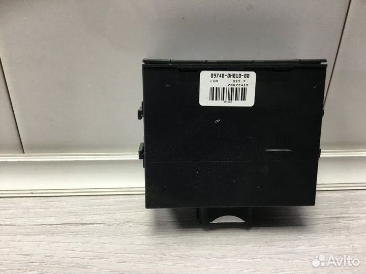 Блок управления центральным замком Toyota Aygo 1