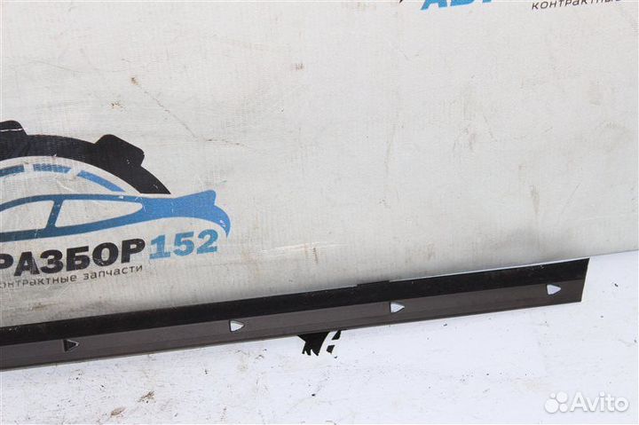 Молдинг на дверь передний левый Honda Cr-V RD1