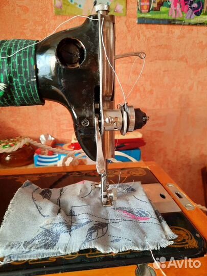 Швейная машинка 