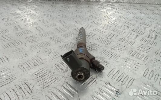 Форсунка дизельная volvo V70 3 (YBE18AL03)