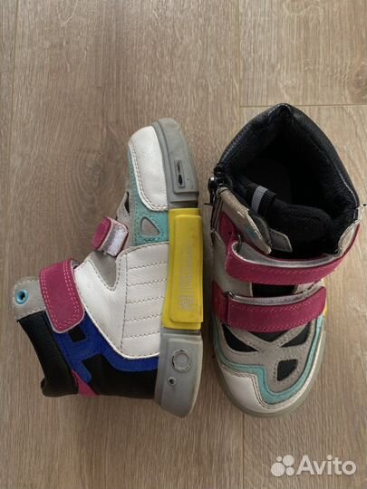 Ботинки демисезонные для девочки размер 29