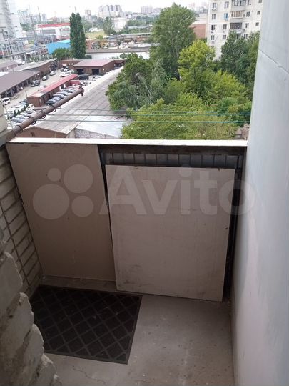 Комната 18 м² в 4-к., 8/9 эт.