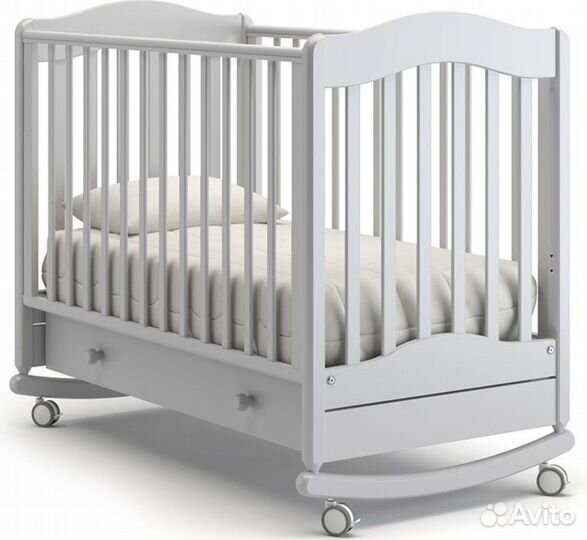 Кровать детская с матрасом бу