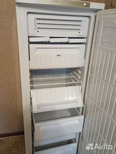 Морозильная камера Indesit No Frost