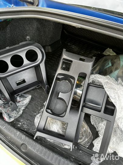 Детали салона lancer10