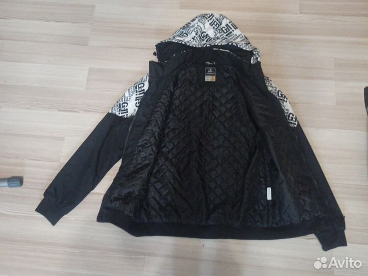 Куртка на мальчика