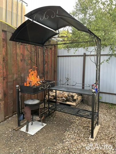 Кованый мангал с печкой