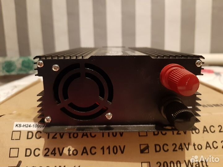 Автомобильный инвертор DC 24v to ac 220V