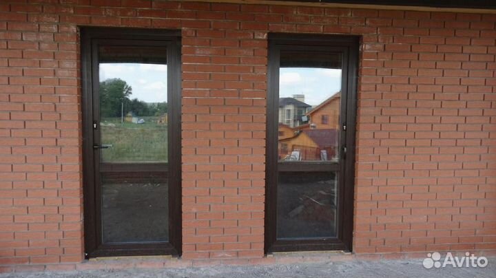 Алюминиевые двери