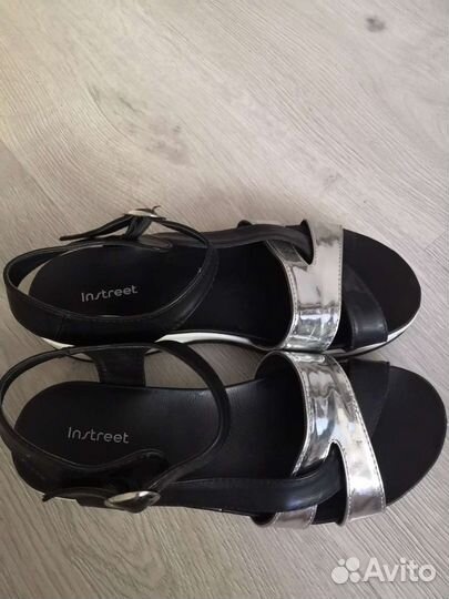 Босоножки для девочки