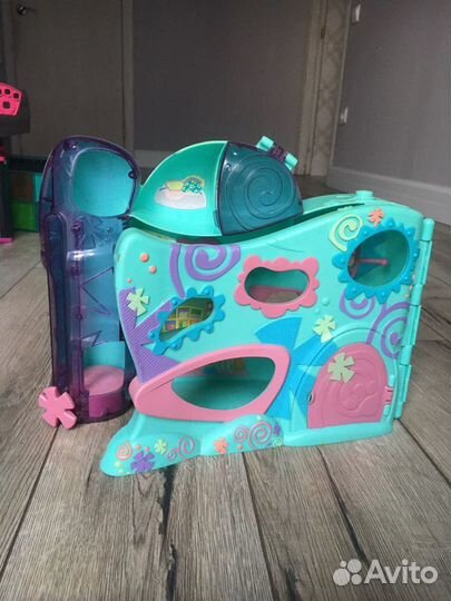 Littlest pet shop домик
