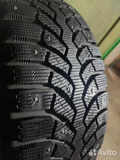 Bridgestone Blizzak Spike-01 205/55 R16 91T