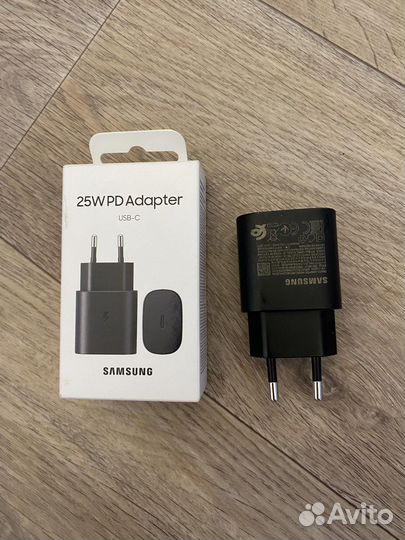 Зарядное устройство для телефона Samsung