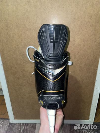 Хоккейные коньки Bauer